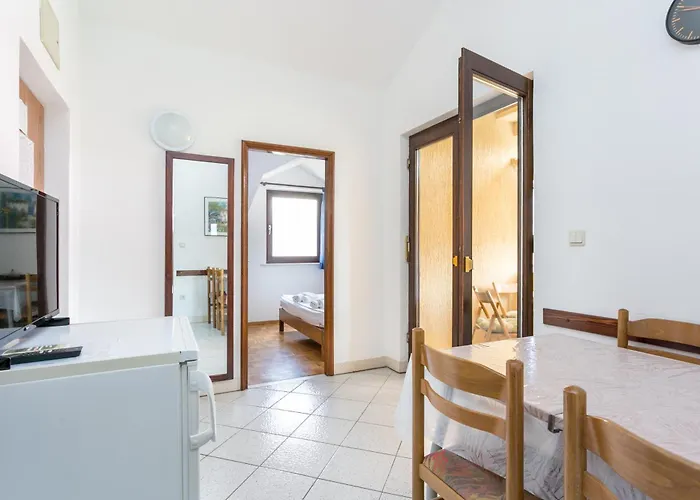 Apartamento By The Sea Postira, Brac - 739 Postira