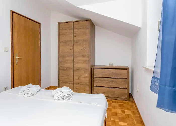 Apartamento By The Sea Postira, Brac - 739 Postira